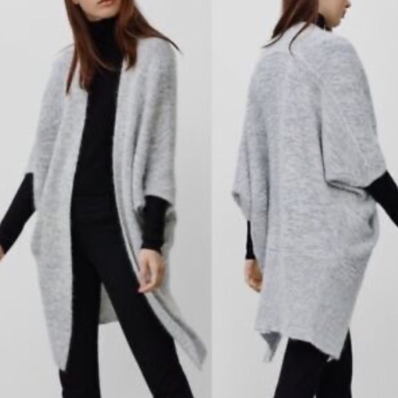 Aritzia Babaton Javier Cocoon Mohair Alpaca Blend Cardigan EUC Size S/M - Picture 1 of 16